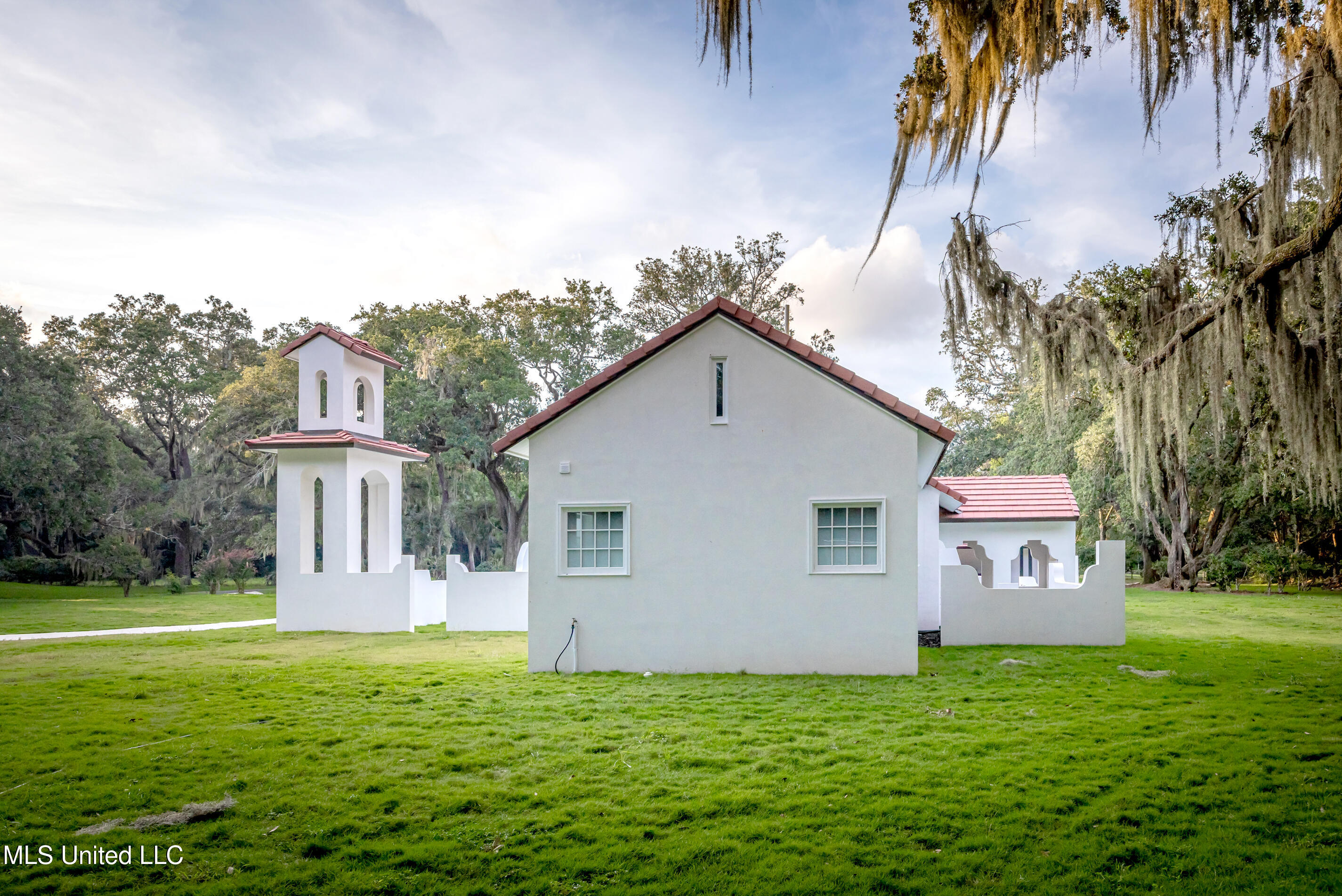 9777 Pointe Aux Chenes Road Ocean Springs, MS 39564 - Photo 35 of 191 5F5A5479