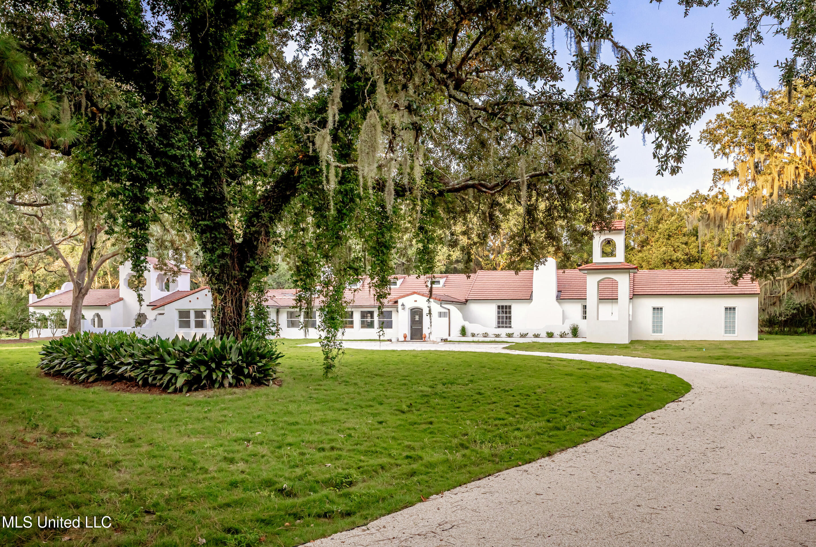 9777 Pointe Aux Chenes Road Ocean Springs, MS 39564 - Photo 52 of 191 5F5A5557