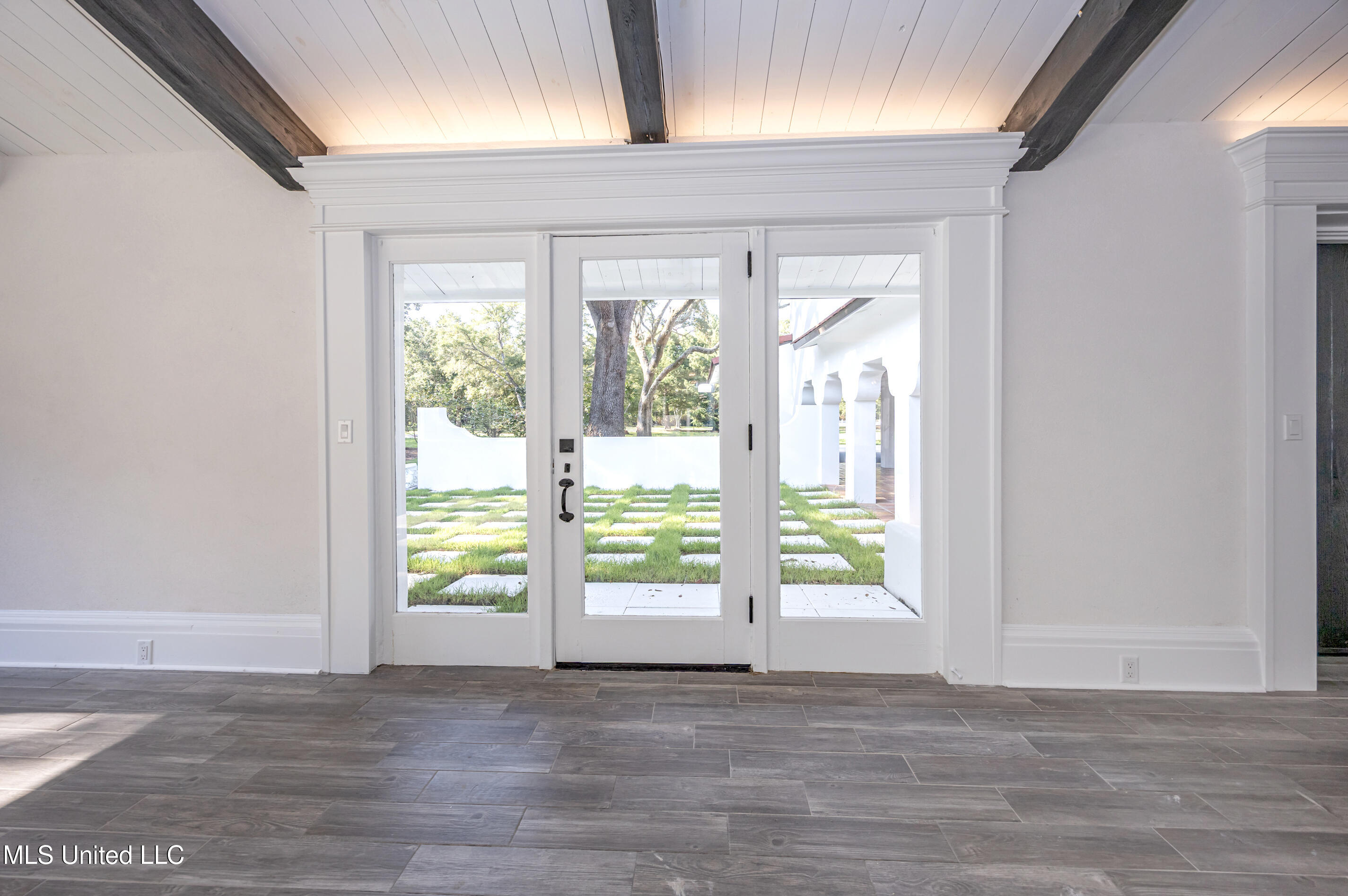 9777 Pointe Aux Chenes Road Ocean Springs, MS 39564 - Photo 68 of 191 5F5A6070