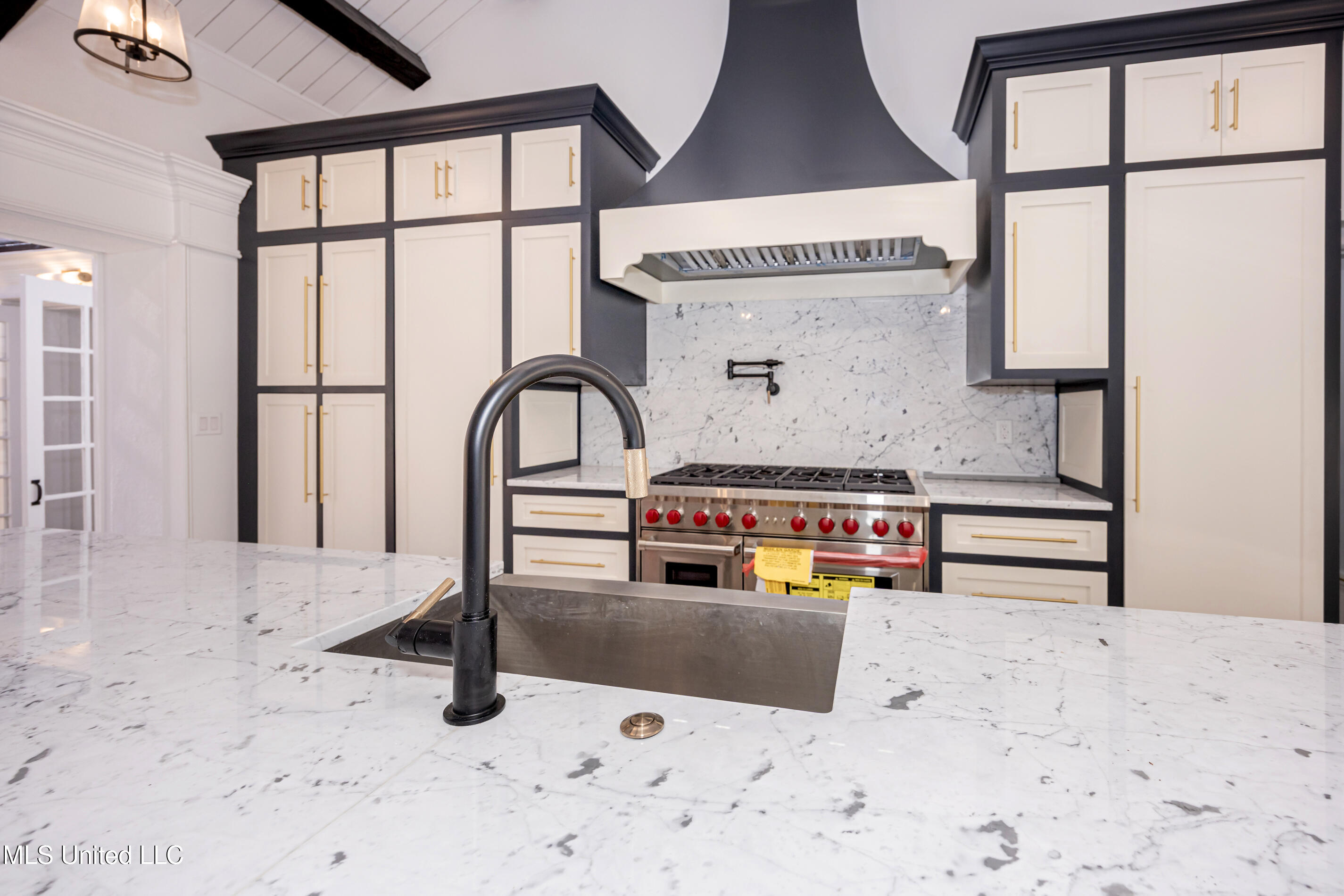 9777 Pointe Aux Chenes Road Ocean Springs, MS 39564 - Photo 80 of 191 5F5A6091