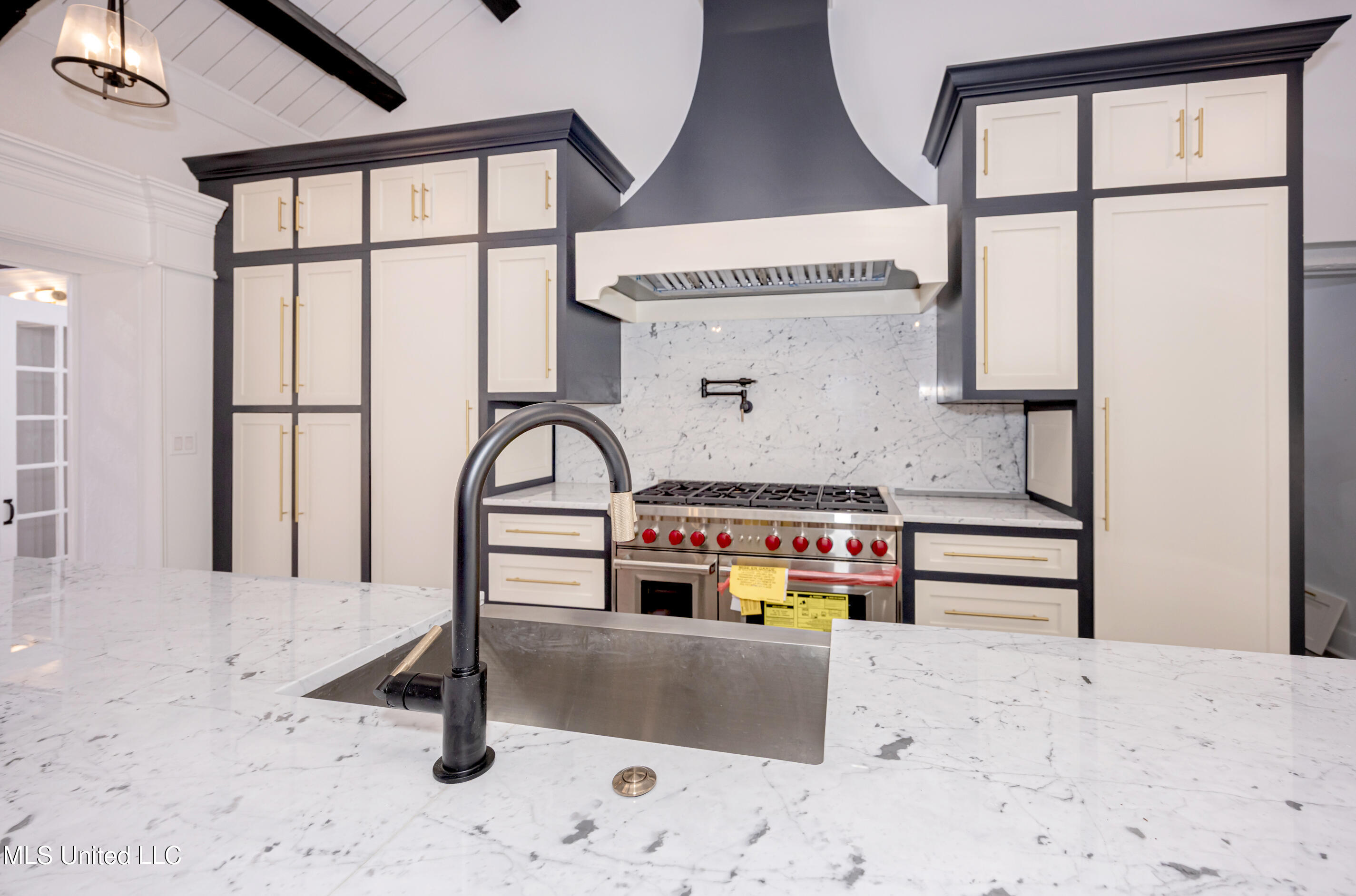 9777 Pointe Aux Chenes Road Ocean Springs, MS 39564 - Photo 81 of 191 5F5A6092