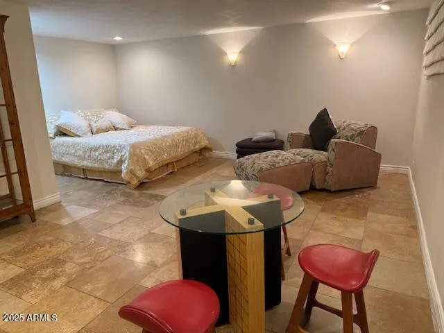 $2,800 | 7615 East Minnezona Avenue, Scottsdale, AZ 85251