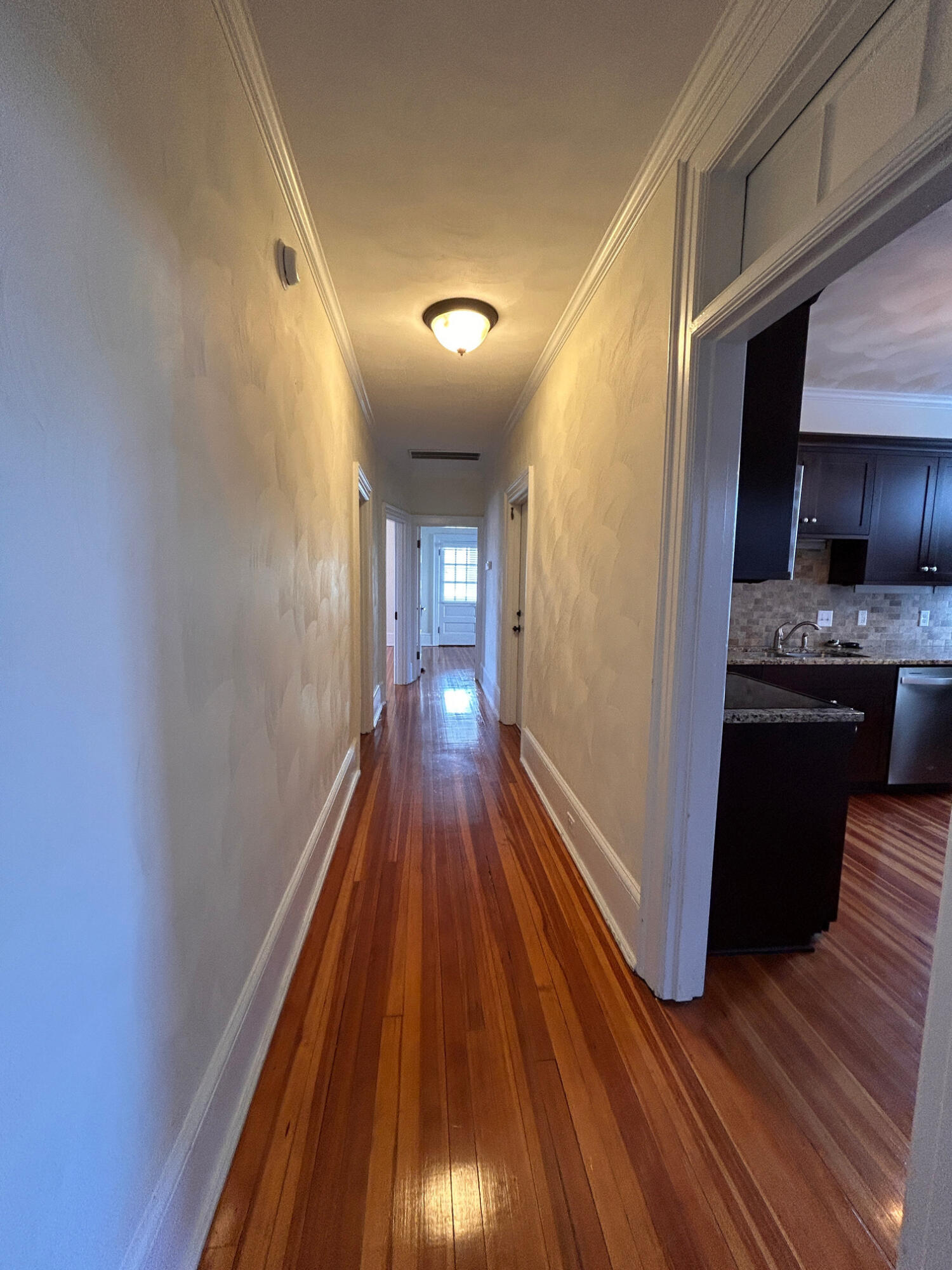 360 Walnut Avenue Southwest, Unit B Roanoke, VA 24016 - Photo 34 of 60 IMG_8284