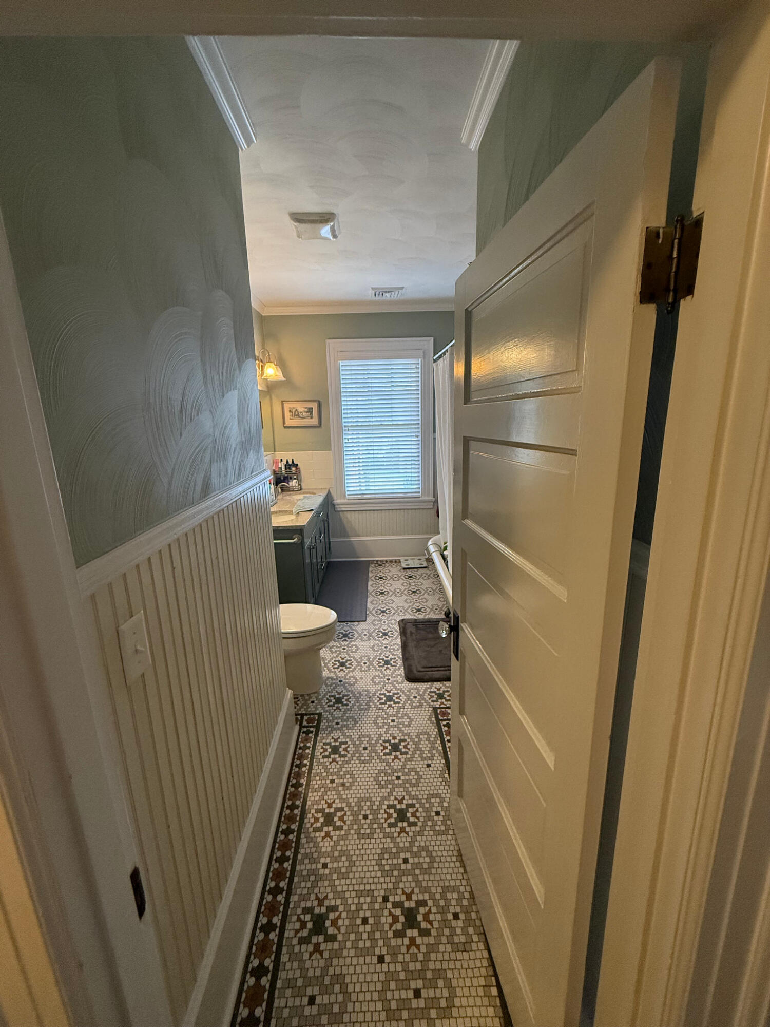 360 Walnut Avenue Southwest, Unit B Roanoke, VA 24016 - Photo 35 of 60 a bathroom with a sink and toilet