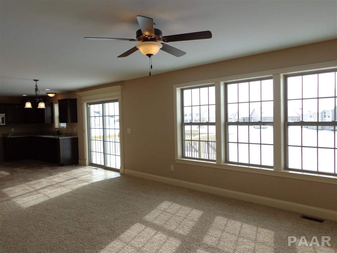1713 Retriever Lane Washington, IL 61571 - Photo 4 of 17 Gallery Image 4