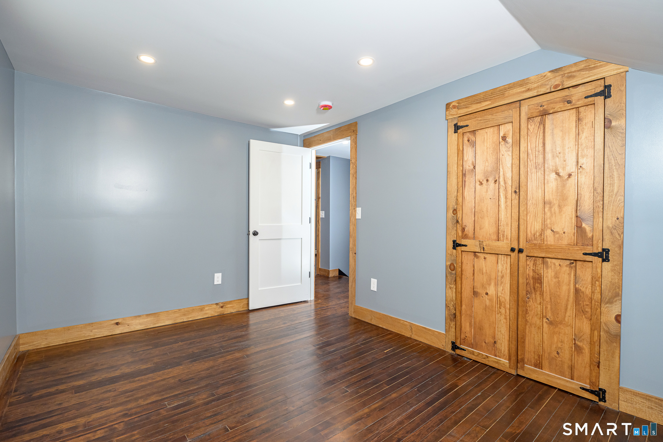 500 Old Colchester Road Montville, CT 06382 - Photo 21 of 34