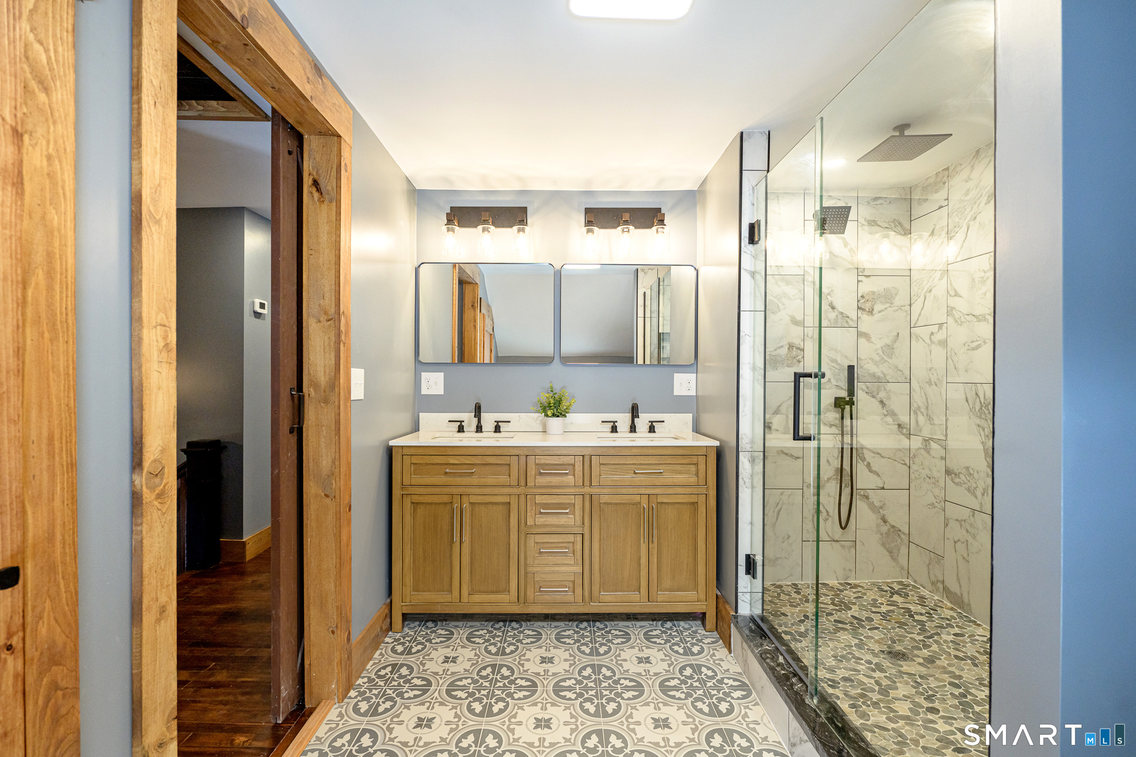 500 Old Colchester Road Montville, CT 06382 - Photo 25 of 34