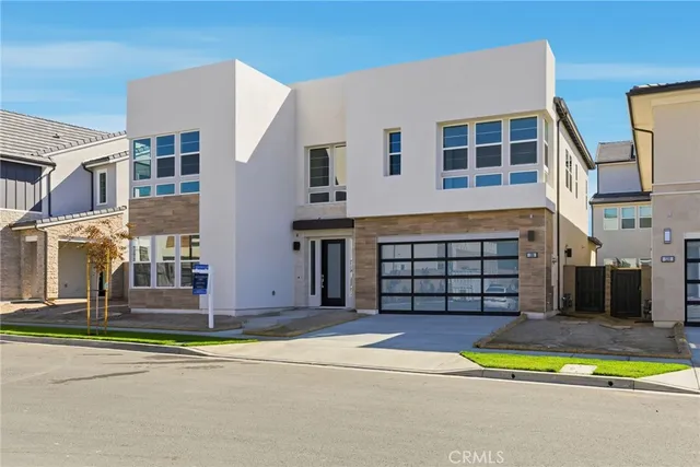 $2,599,000 | 130 Paddlewheel, Lake Forest, CA 92630