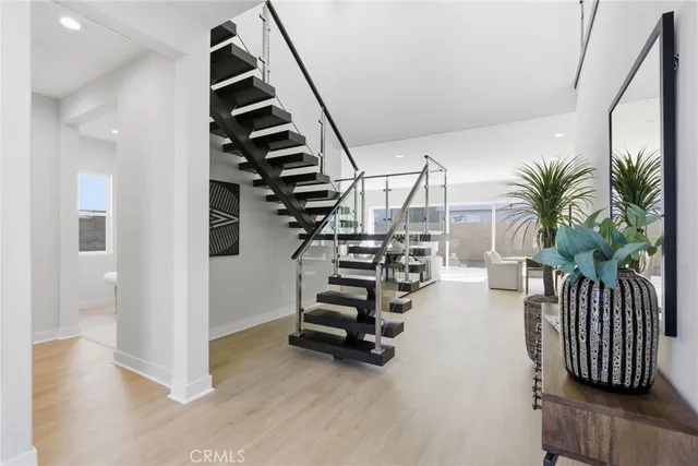 $2,499,000 | 130 Paddlewheel, Lake Forest, CA 92630