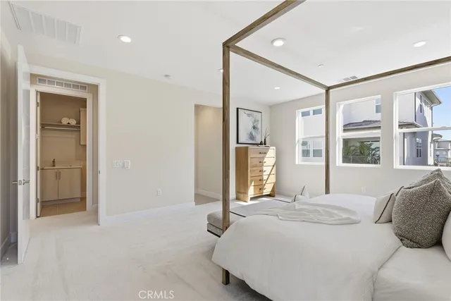 $2,499,000 | 130 Paddlewheel, Lake Forest, CA 92630