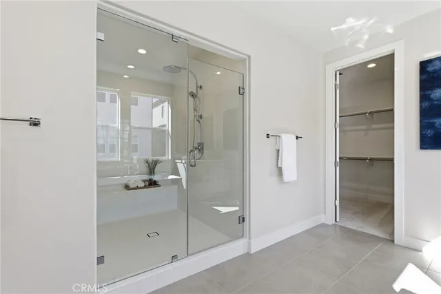 $2,499,000 | 130 Paddlewheel, Lake Forest, CA 92630