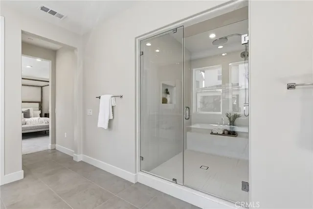 $2,499,000 | 130 Paddlewheel, Lake Forest, CA 92630