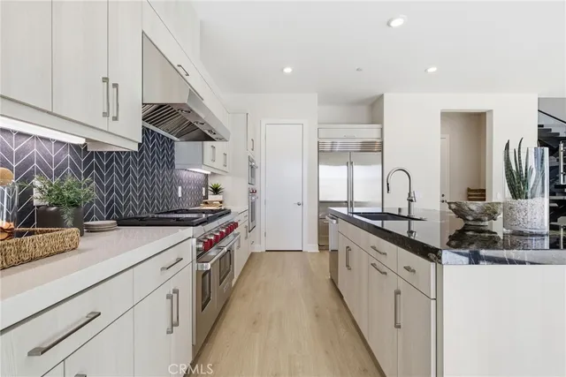 $2,499,000 | 130 Paddlewheel, Lake Forest, CA 92630