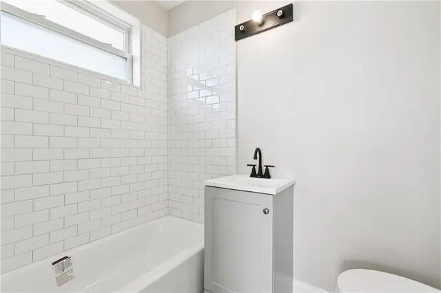 $315,000 | 540 Terrace Street, Jefferson, LA 70121