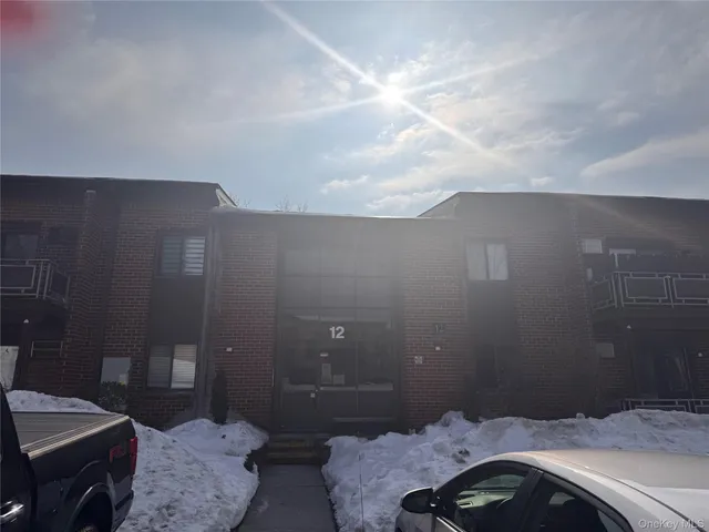 $2,150 | 12 Charles Lane, Unit 2C, Pomona, NY 10970