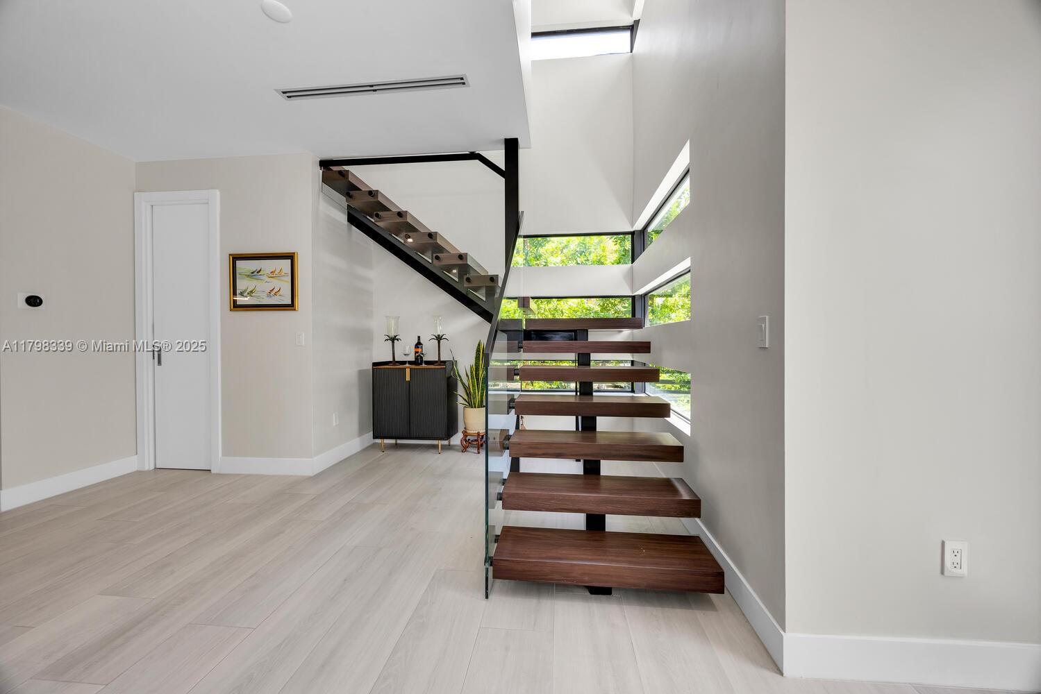 3224 Elizabeth Street Miami, FL 33133 - Photo 12 of 30 a view of entryway and hall