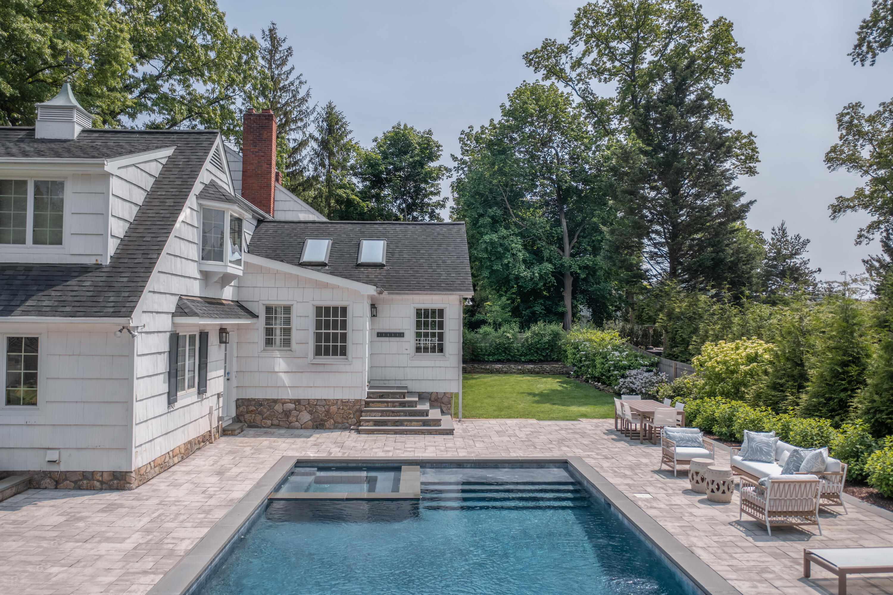 11 Lighthouse Way Darien, CT 06820 - Photo 5 of 25 a view of a house with a yard