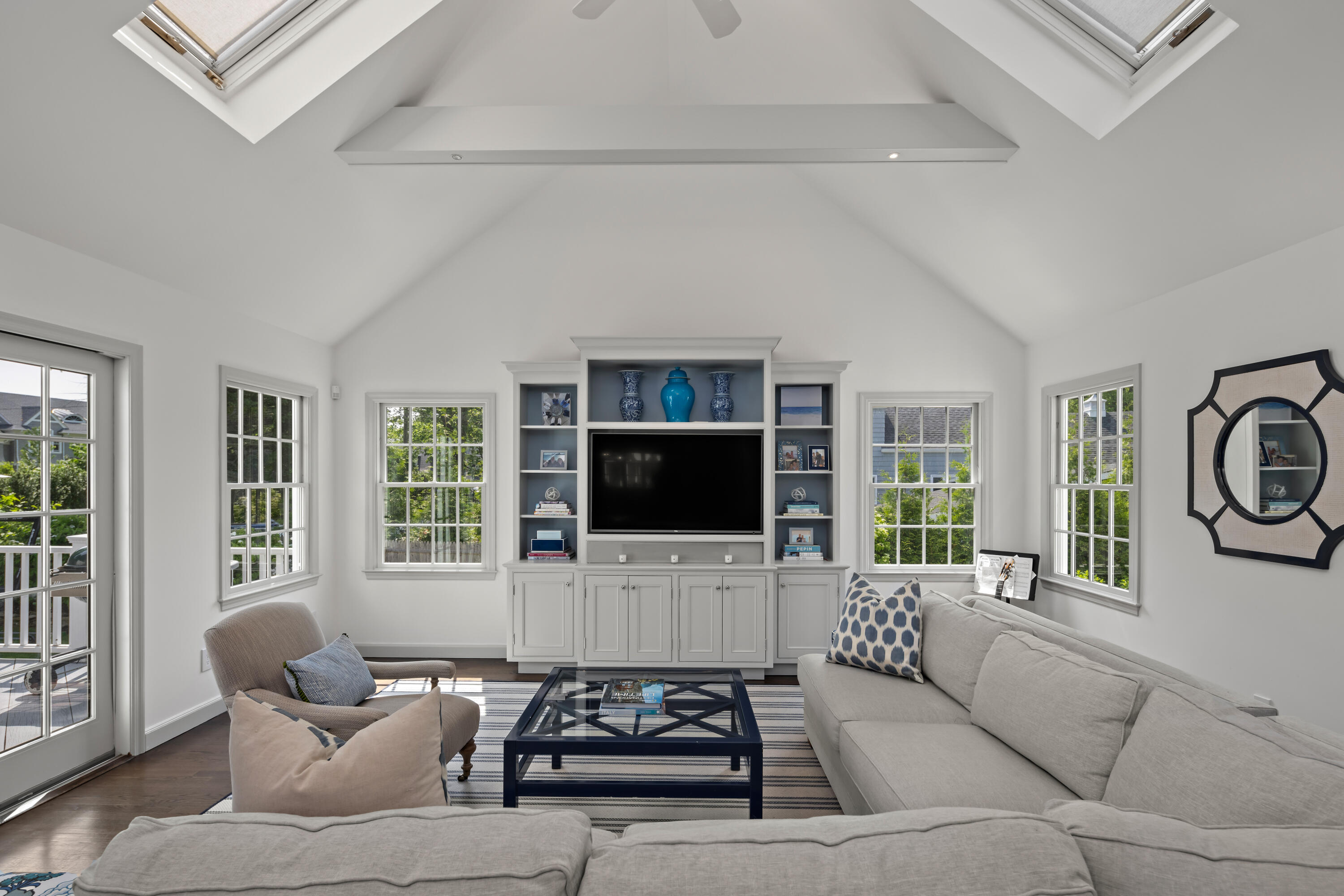 11 Lighthouse Way Darien, CT 06820 - Photo 10 of 25 a living room with furniture and window