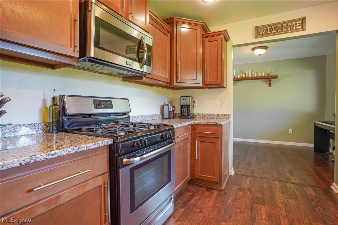 9042 North Bedford Road Macedonia, OH 44056 - Photo 20 of 30