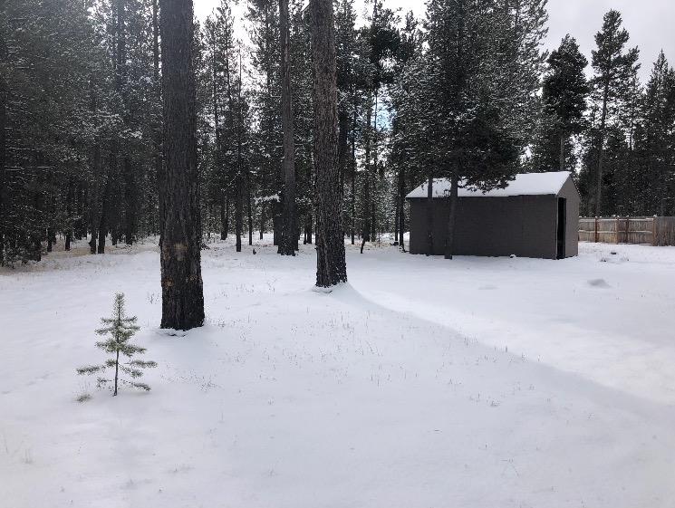17039 Kingsburg Road Bend, OR 97707 - Photo 3 of 6 1jpg