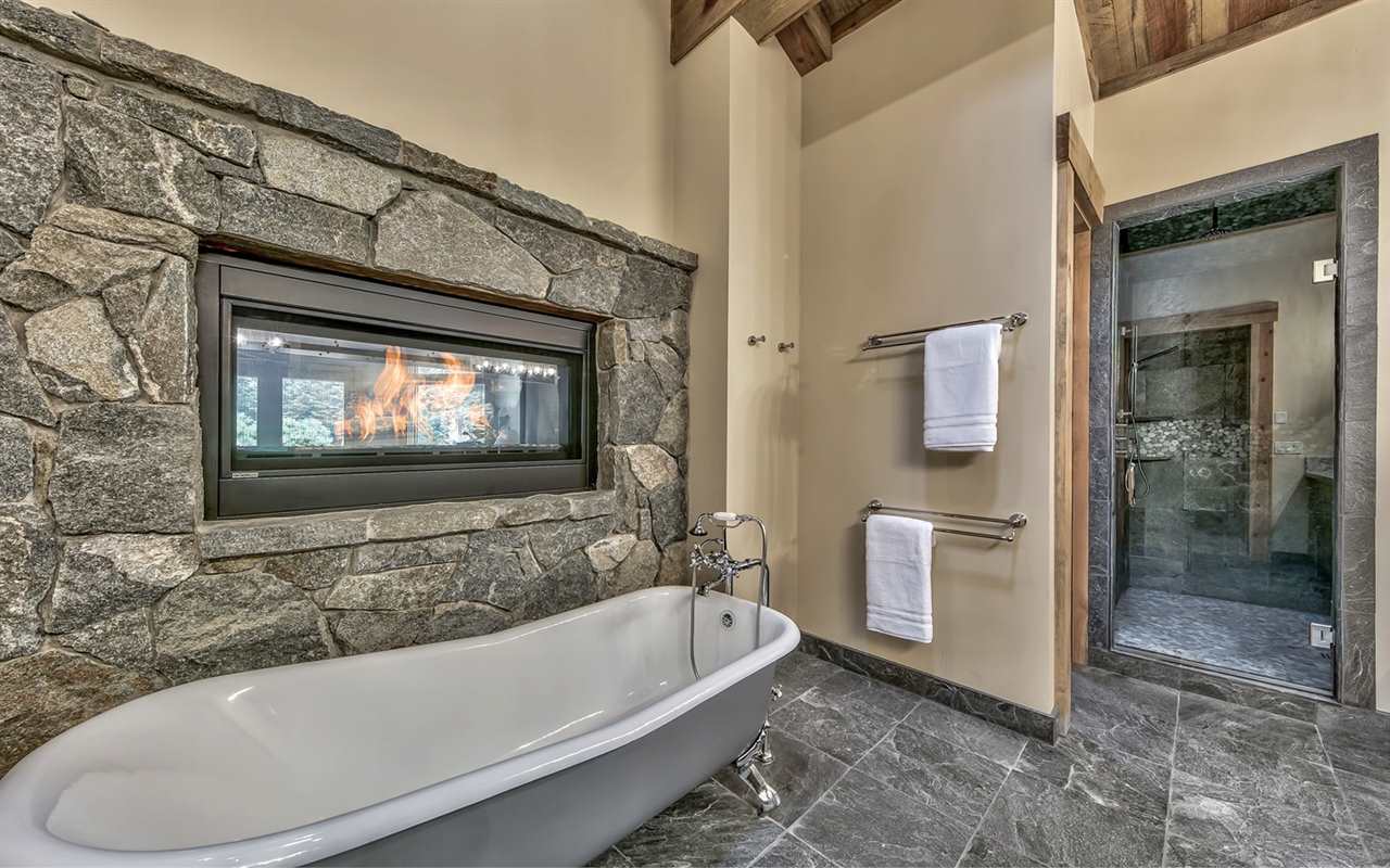 2110 Eagle Feather Truckee, CA 96161 - Photo 15 of 21