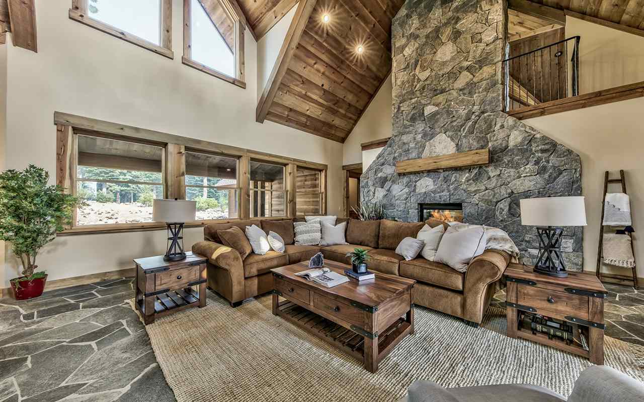 2110 Eagle Feather Truckee, CA 96161 - Photo 3 of 21