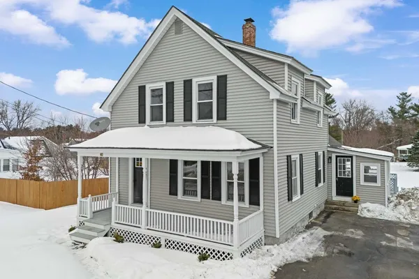 $490,000 | 68 Fordway Extension, Derry, NH 03038