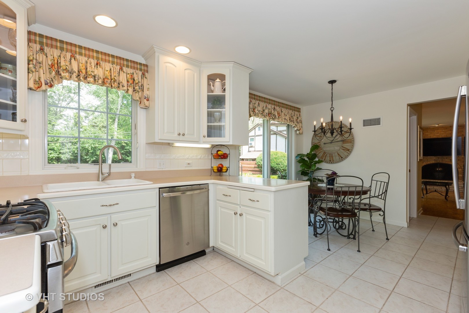 2330 Maple Road Homewood, IL 60430 - Photo 8 of 32