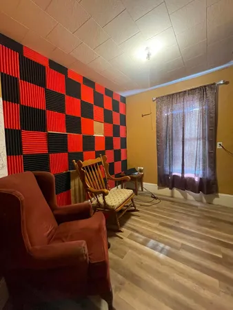 $149,500 | 61 Park Street, East Millinocket, ME 04430