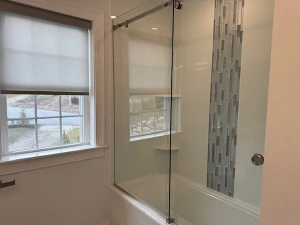 $3,900 | 78 Mountain Road, Unit B, Burlington, MA 01803
