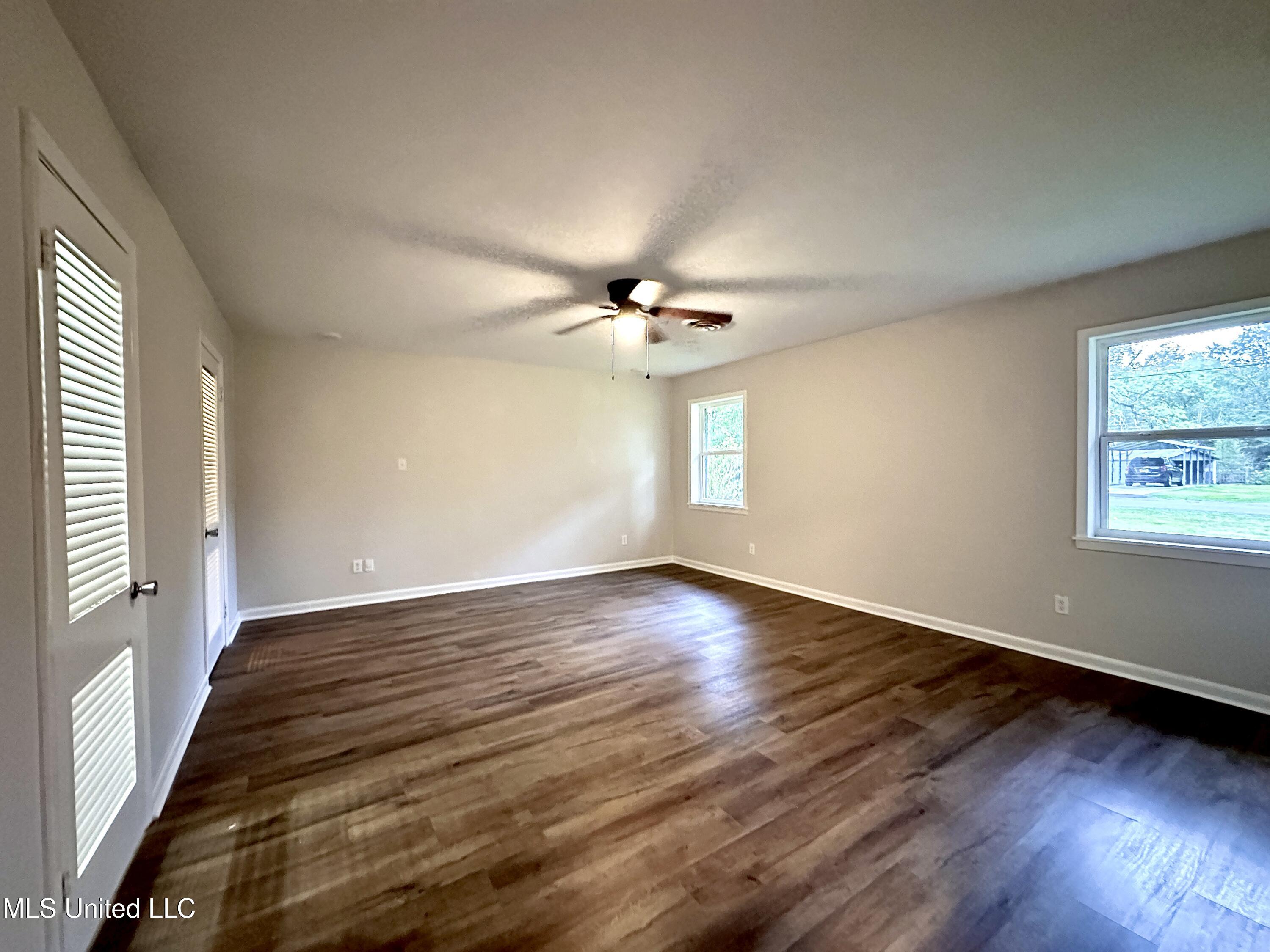 200 Robb Street Summit, MS 39666 - Photo 16 of 34 IMG_8013