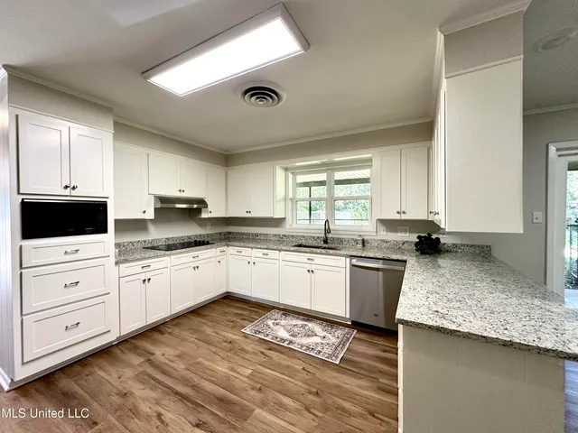 $269,500 | 200 Robb Street, Summit, MS 39666