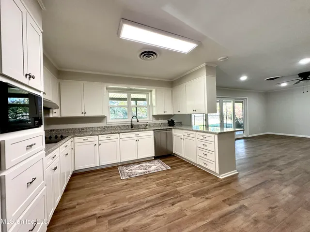 $269,500 | 200 Robb Street, Summit, MS 39666