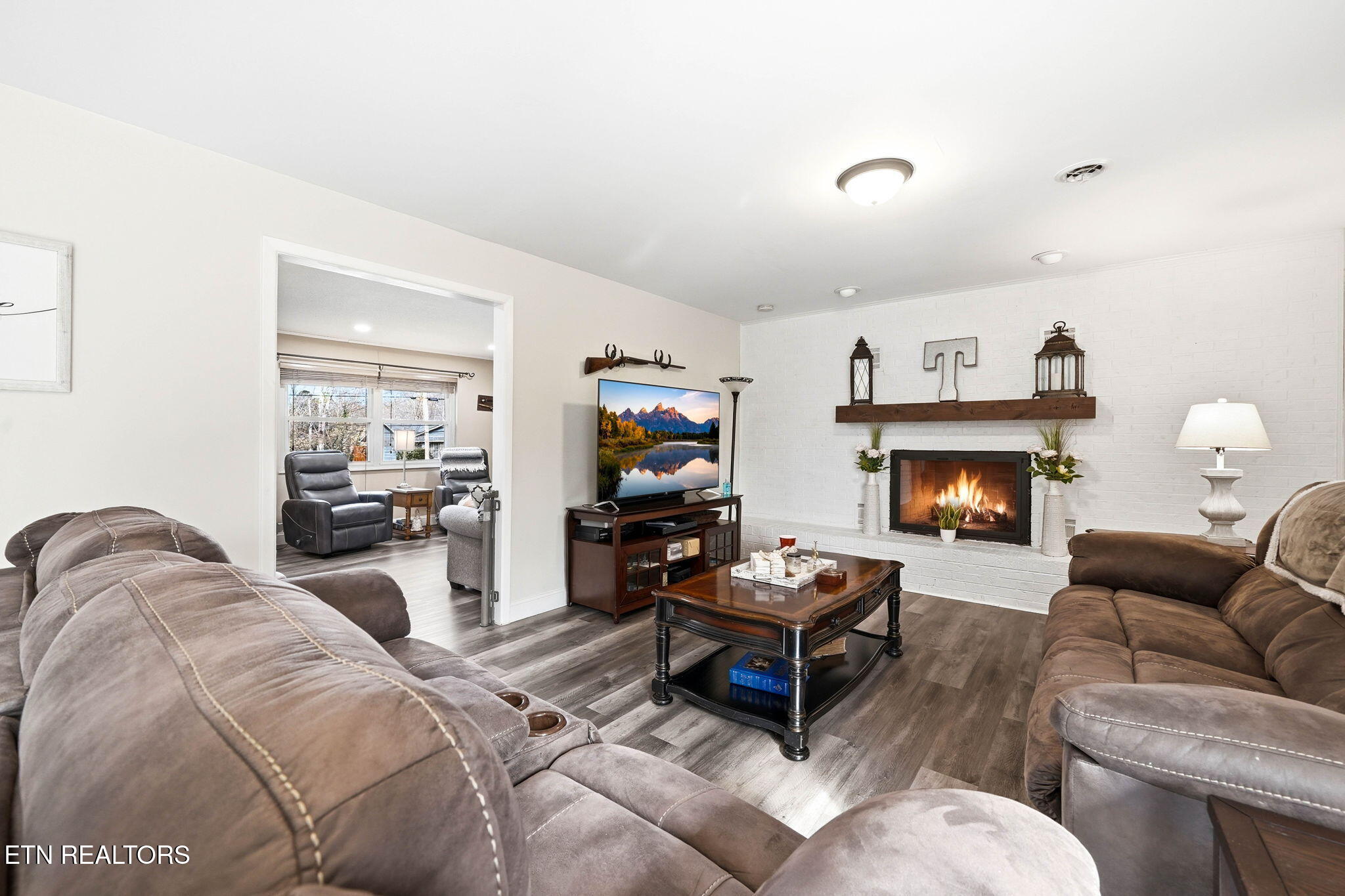 2012 Canby Hills Road Knoxville, TN 37923 - Photo 13 of 30 28-web-or-mls-2012 Canby Hills Road-5