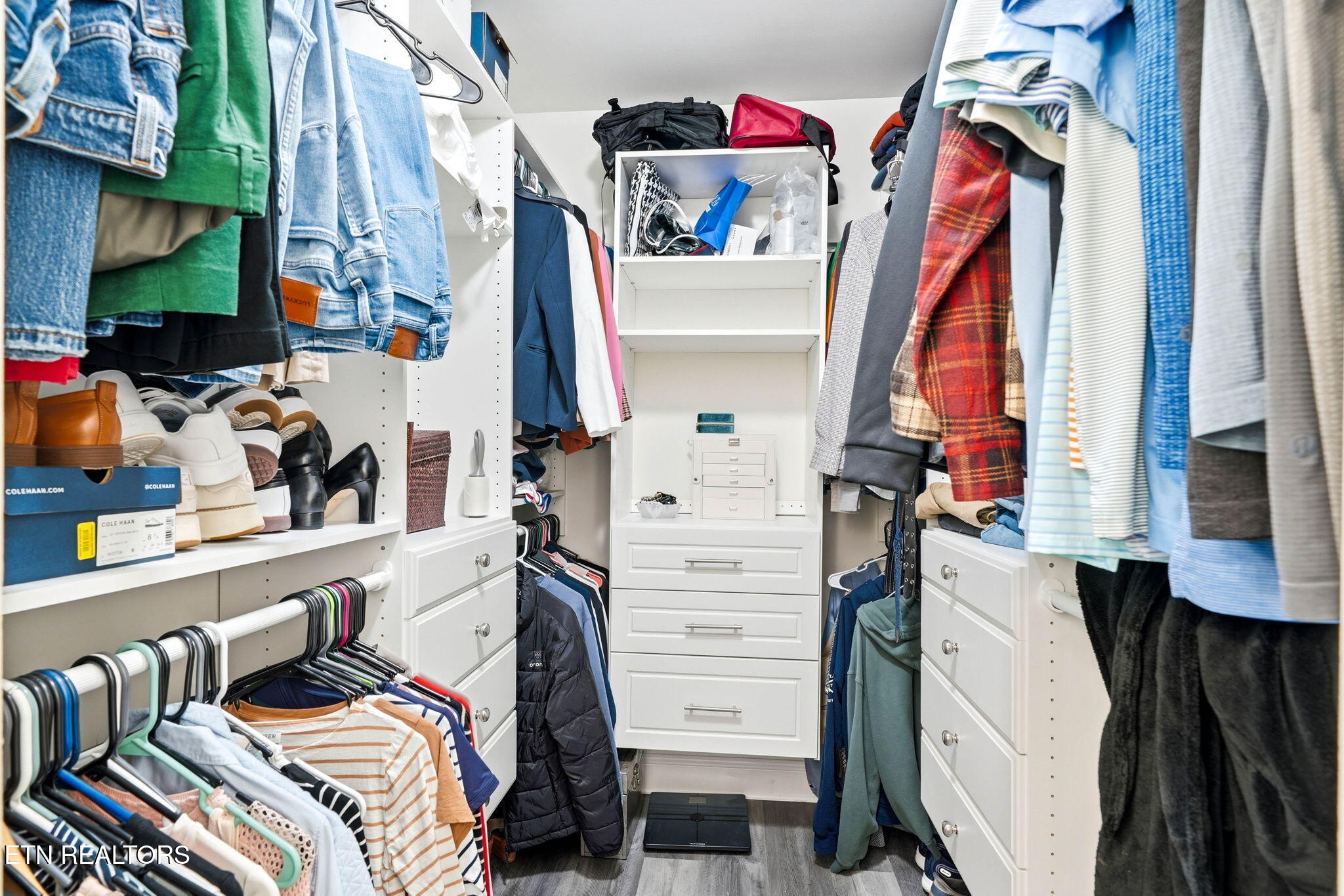 2012 Canby Hills Road Knoxville, TN 37923 - Photo 23 of 30 20-web-or-mls-2012 Canby Hills Road-27