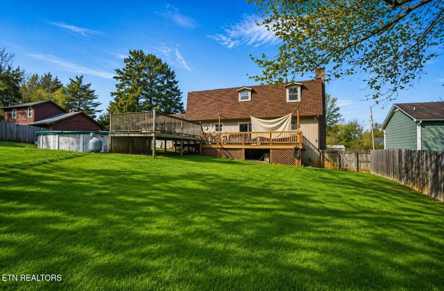 2012 Canby Hills Road Knoxville, TN 37923 - Photo 4 of 30 666864837_1875024153177513_8649823106204