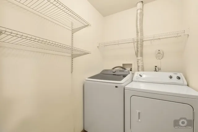 $249,900 | 1849 North Wentworth Circle, Romeoville, IL 60446