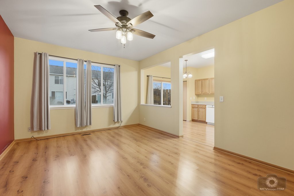 1849 North Wentworth Circle Romeoville, IL 60446 - Photo 4 of 19