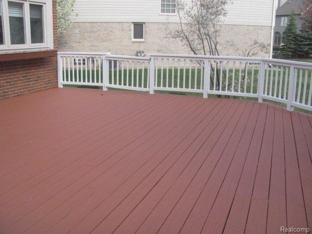 1487 Werth Drive Rochester, MI 48306 - Photo 19 of 19 ujhbiuk 040.jpg