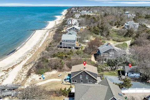 $2,575,000 | 232 Robbins Hill Road, Brewster, MA 02631