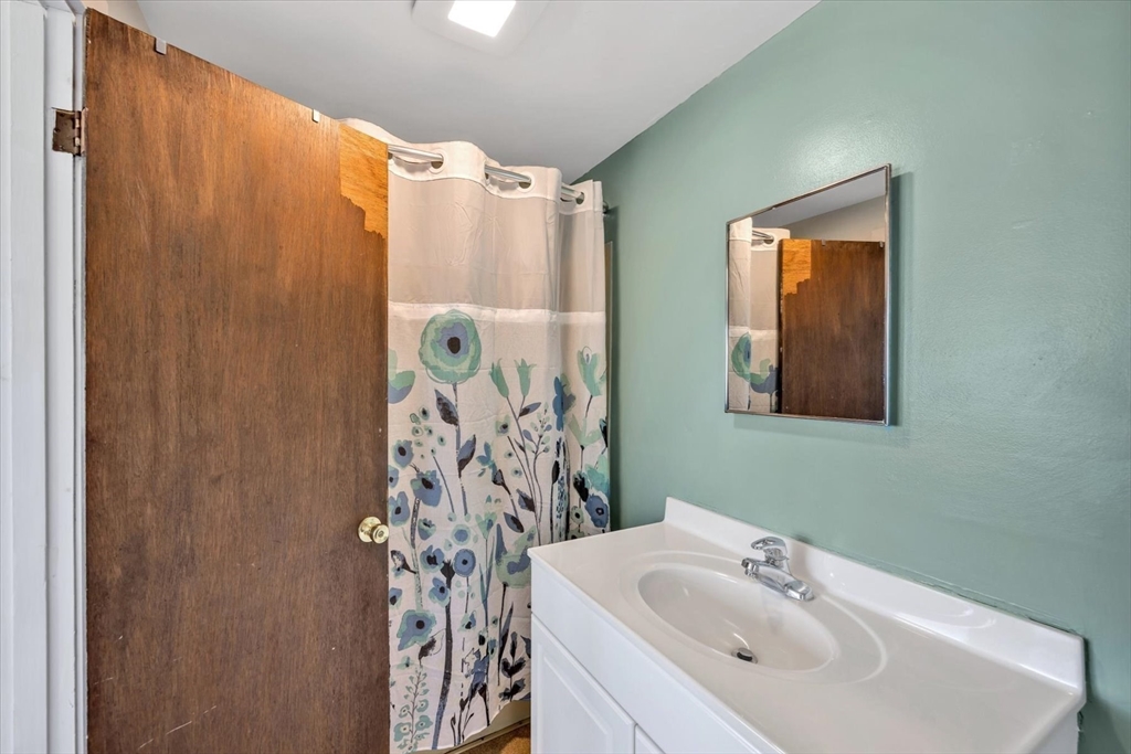 232 Robbins Hill Road Brewster, MA 02631 - Photo 22 of 37