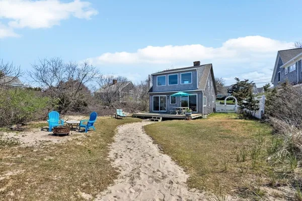 $2,575,000 | 232 Robbins Hill Road, Brewster, MA 02631
