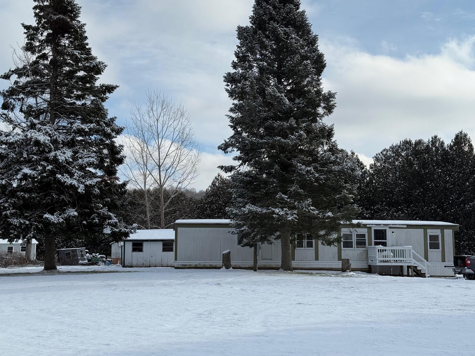 33 Rhodeside Acres Georgia, VT 05468 - Photo 2 of 37