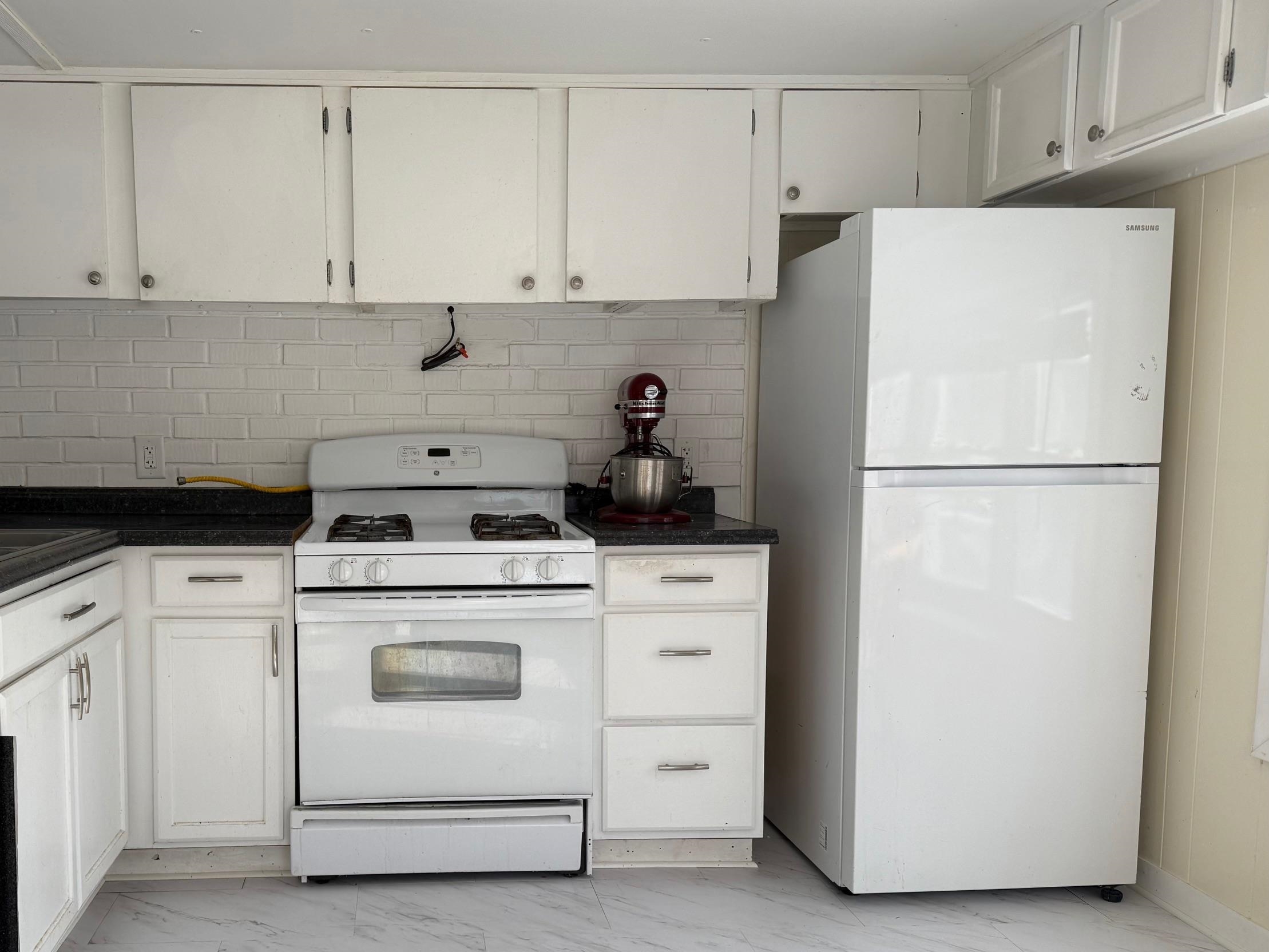 33 Rhodeside Acres Georgia, VT 05468 - Photo 35 of 37