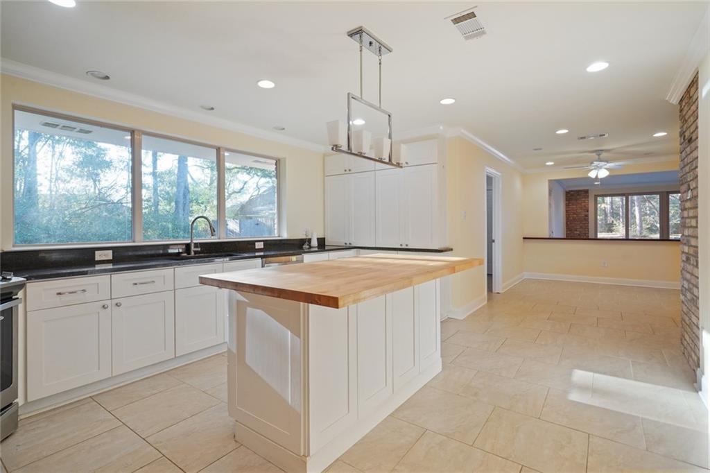 655 Military Road Slidell, LA 70461 - Photo 6 of 29