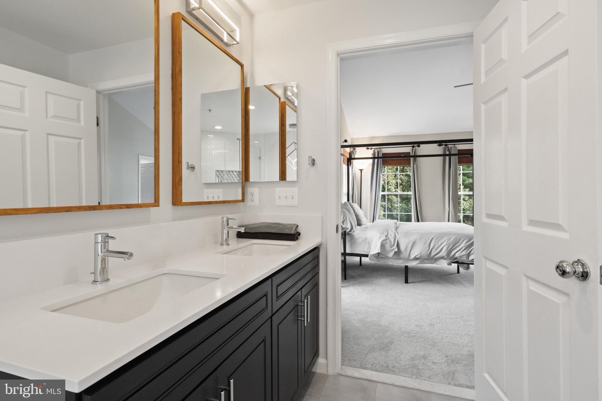 12067 Trumbull Way Reston, VA 20190 - Photo 35 of 67 Primary Bath