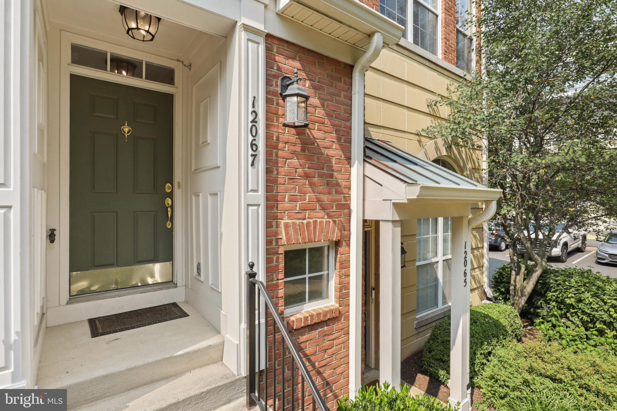 12067 Trumbull Way Reston, VA 20190 - Photo 5 of 67 Front Door