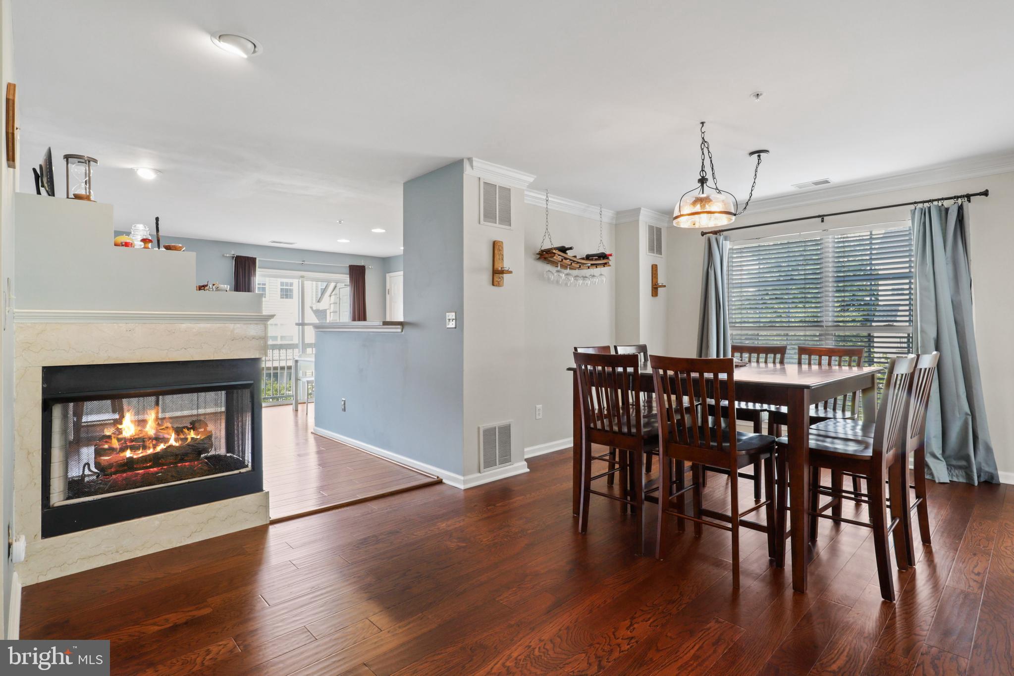 12067 Trumbull Way Reston, VA 20190 - Photo 9 of 67 Large Dining Area