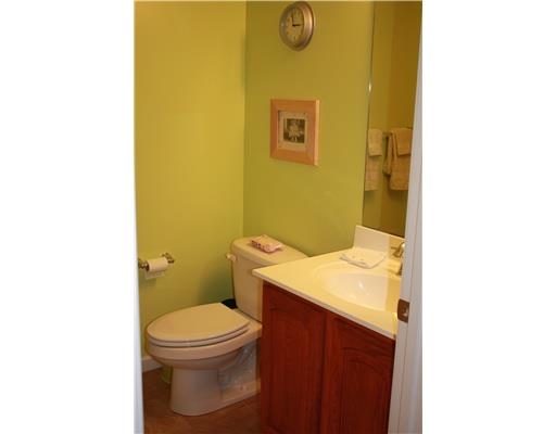 225 Maple Ridge Drive Canonsburg, PA 15317 - Photo 13 of 15 Full Bath.