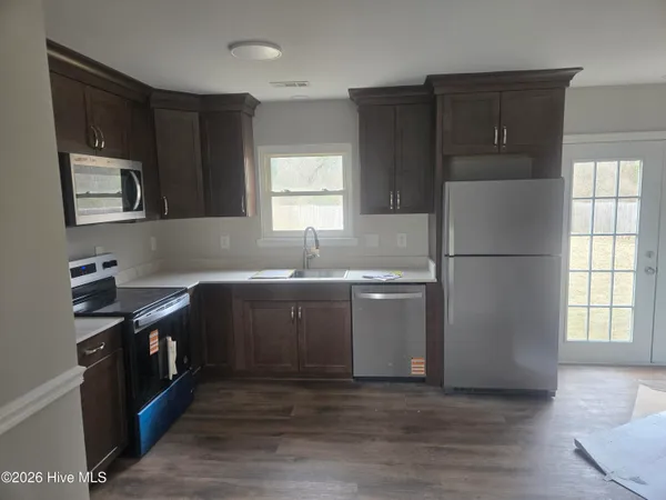 $1,695 | 1531 Belgrade-Swansboro Road, Maysville, NC 28555